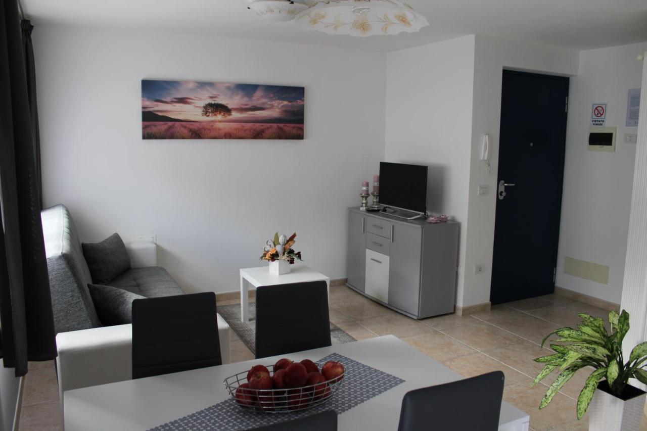 Night And Day Apartamento Predazzo Exterior foto